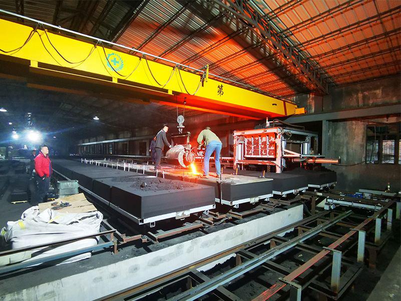 Application of large-sized sandbox automatic molding machine in piano bracket casting production