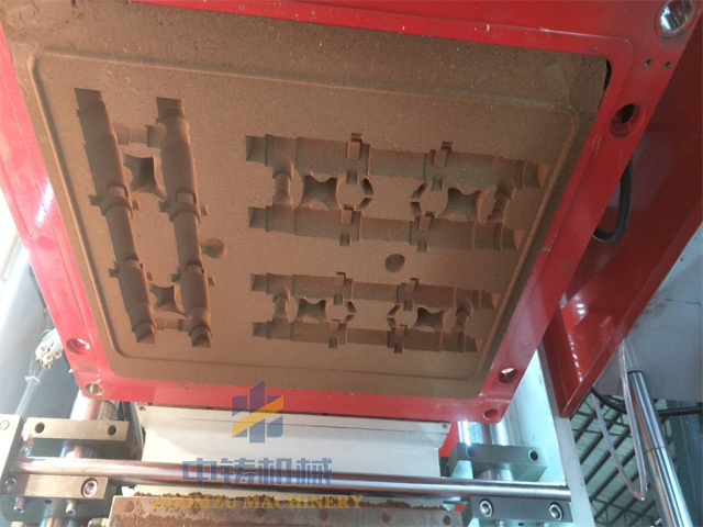 Horizontal-foundry-molding-equipment-1.jpg