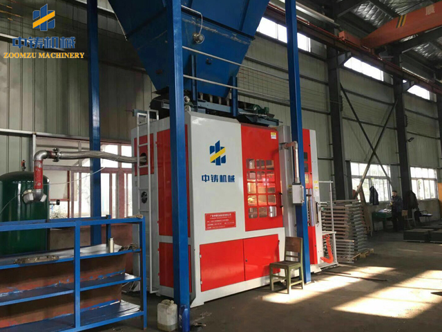 Fully automatic top-bottom shooting sand molding machine