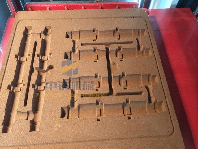 bentonite molding machine