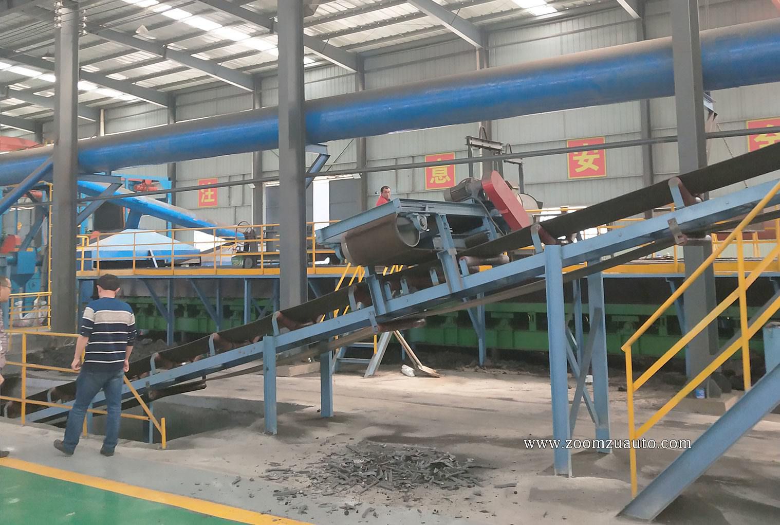 Magnetic suction device for tidal sand casting