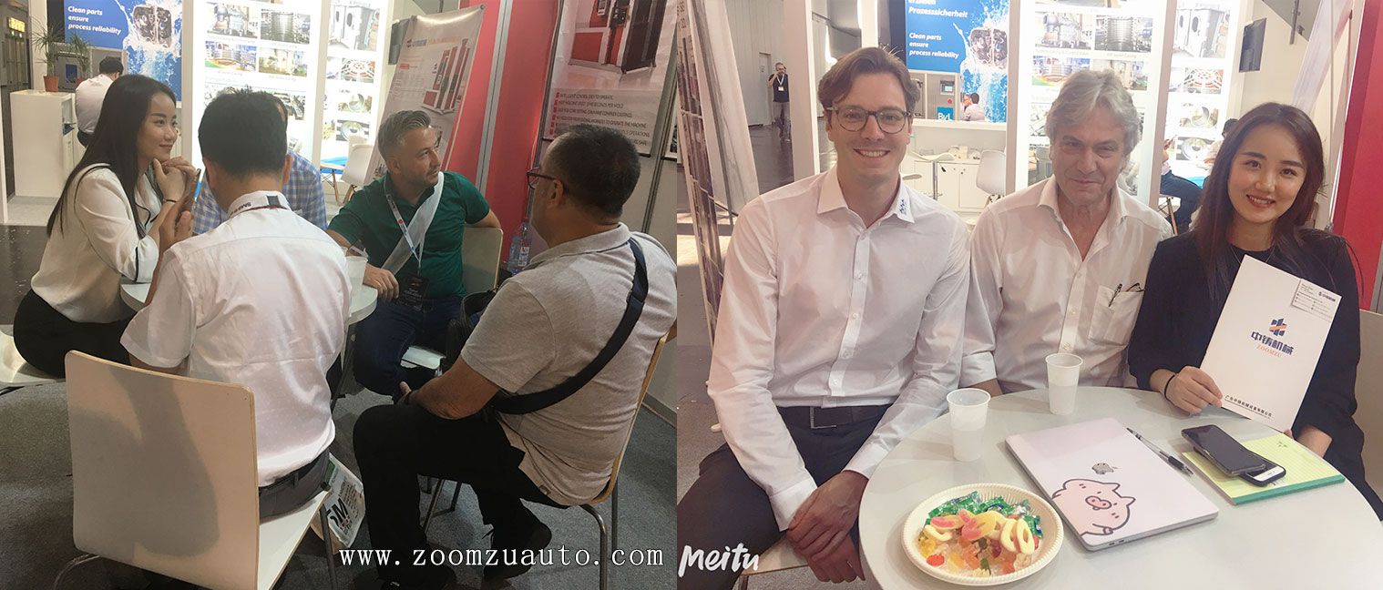 Zoomzu's group photo with friends Casting equipment manufacturer